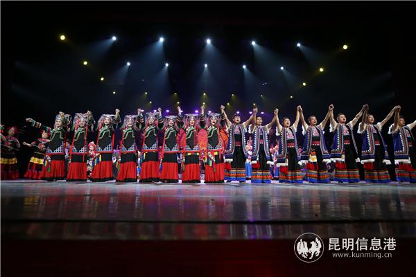 民族节庆-赛装节 2018北京展演 何新闻摄 民族节庆-赛装节 2018北京展演 何新闻摄