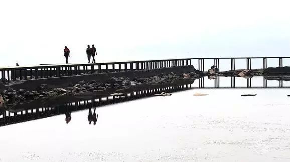 00300641281_57e10eed