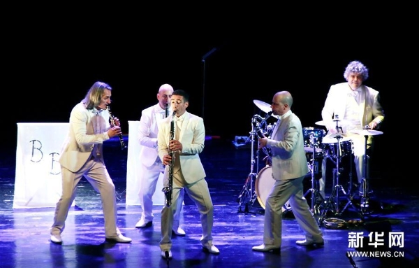 1124545710_15589231743701n