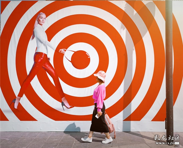 夏日街头 夏日街头