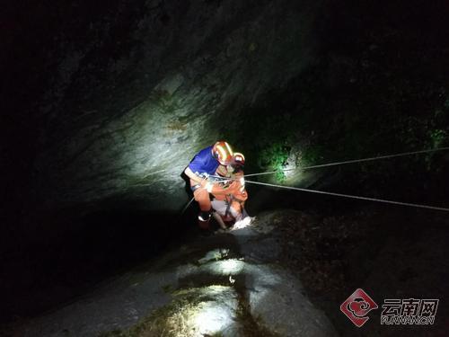 00300682385_0ba148ce