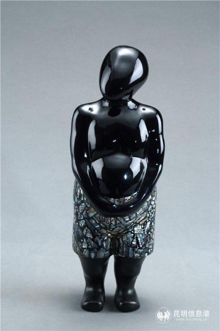 展览现场作品《漆藝大叔》 供图