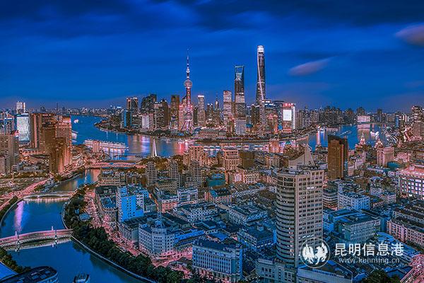 9、杨瑾 13708861171城市之光  2017.7 上海