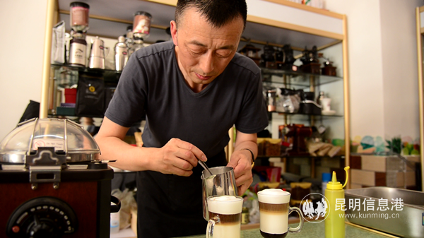 咖啡制作过程_副本