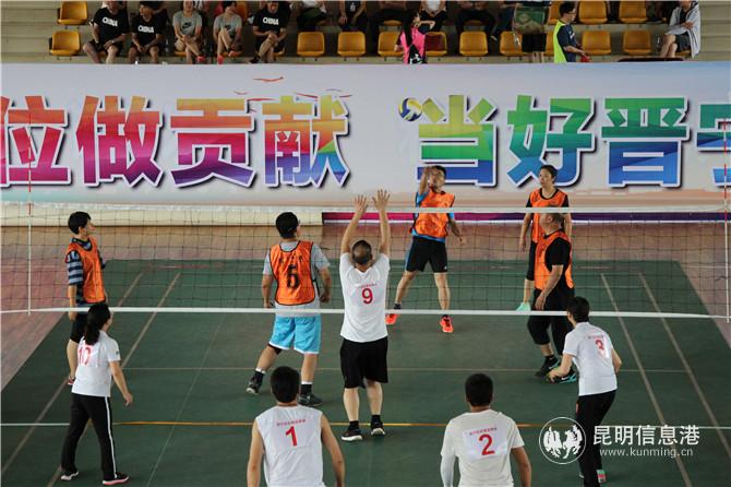 比赛现场 。记者薛江涛摄