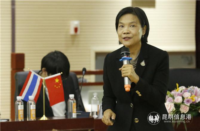 a4a7fedc0d2340aaa8f414cd4b7caab