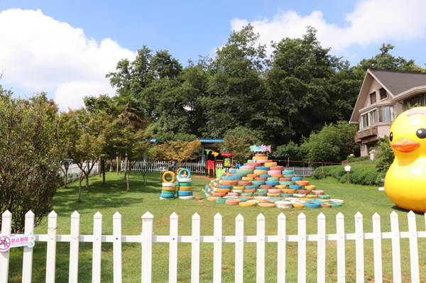 图片三 度假区内景 图片三 度假区内景