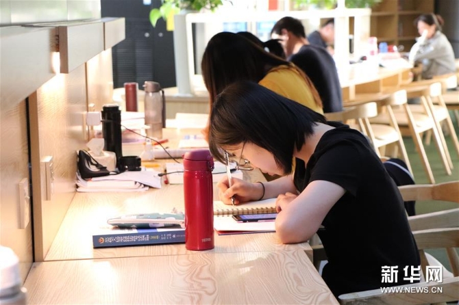 1124975179_15679856633141n