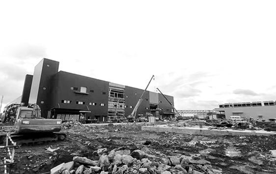 00300930353_518b2261