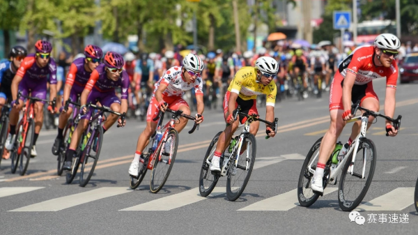 00300933033_2c04be61 00300933033_2c04be61