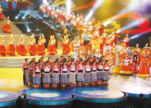 富民小水井苗族合唱团，天籁之声响彻海内外。