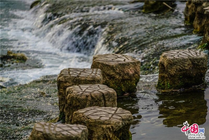 2e8e8717-058f-490f-b5f3-1d3a633086de_batchwm