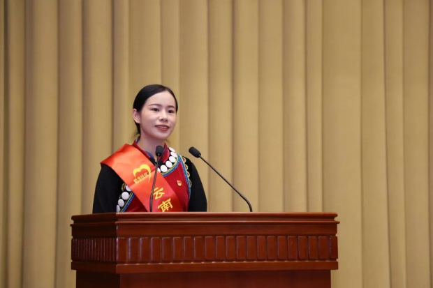 00300982929_08e69ede 00300982929_08e69ede