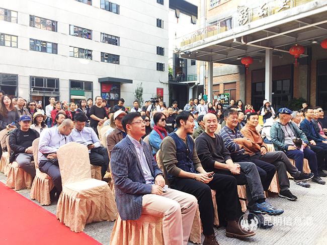 开幕式嘉宾满座。记者孙红亮摄 开幕式嘉宾满座。记者孙红亮摄