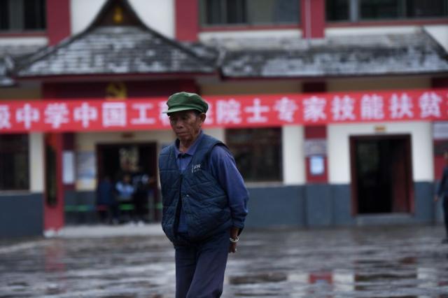 0ff41bd5ad6eddc44220fc0046fc7ef853663336 0ff41bd5ad6eddc44220fc0046fc7ef853663336