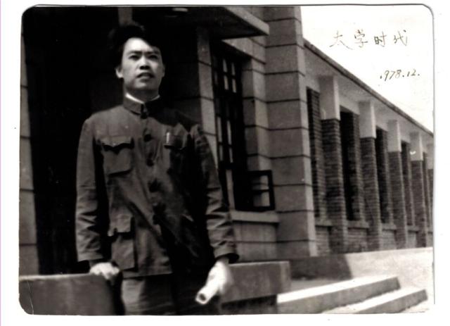 bd3eb13533fa828b130a1dd783388931970a5a82 bd3eb13533fa828b130a1dd783388931970a5a82