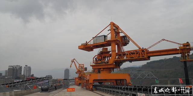 云南最大内陆港口一期扩能工程投用,年货物吞吐量将达800万吨 (2).jpg