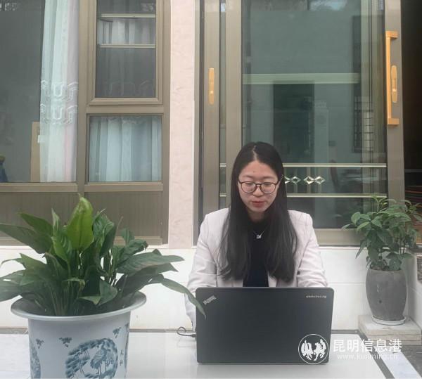 班主任老师刘煜蓉 班主任老师刘煜蓉