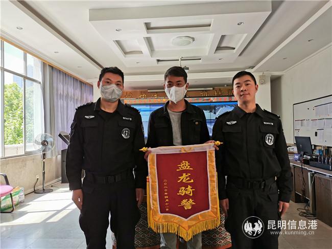 0413_2 (1) 0413_2 (1)