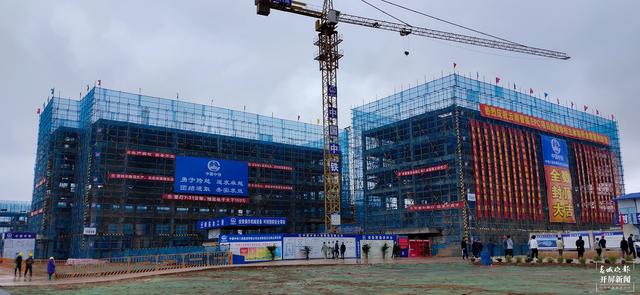 云南年内新改扩建85所普高，第一所已封顶