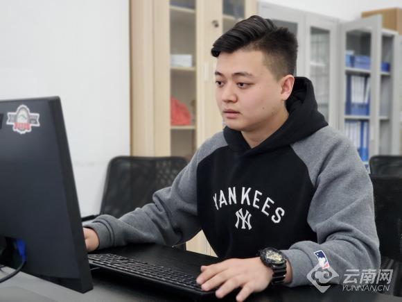 00301720353_31c4c595