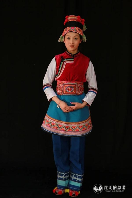 洱源腊坪白族新娘服.webp