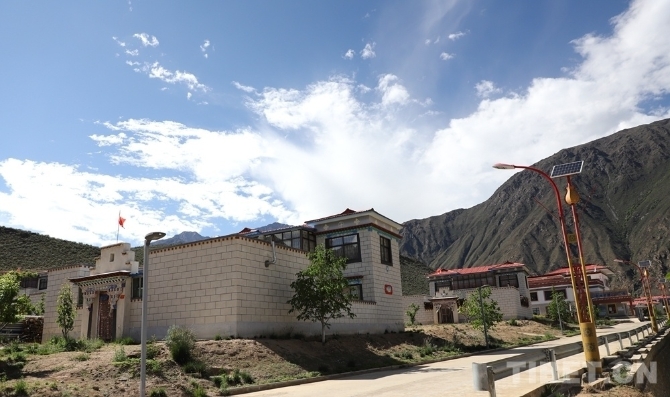 a_455589872145526784 a_455589872145526784