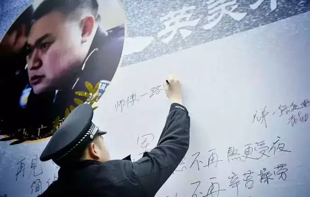 他们用生命挡住黑暗!