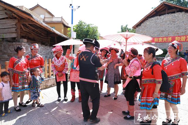 跨省旅游开放，曲靖嬉水观云海赏民俗  康养之旅走一波