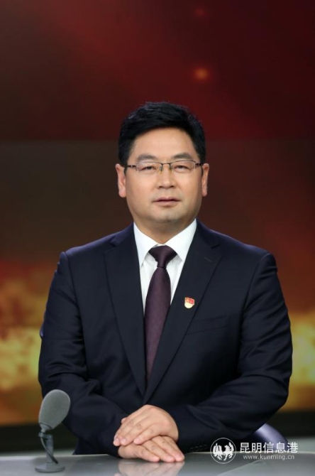 宜良县委书记李绍俊。 昆明日报 记者李海曦摄