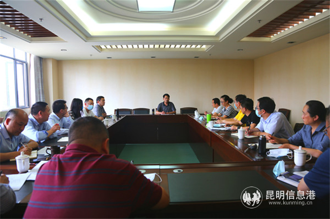 校党委副书记李光明召开分管联系部门、学院党建和党风廉政建设专题会 校党委副书记李光明召开分管联系部门、学院党建和党风廉政建设专题会