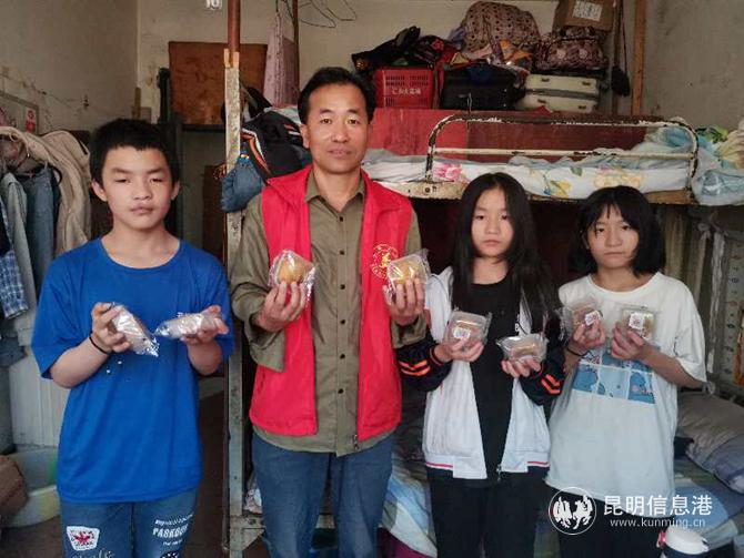 ce6219846904f68801b0d438e81311f