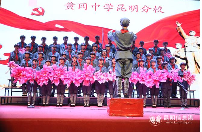 红歌比赛现场 许雁祥 杨录杏 摄