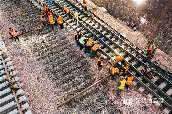 广通至大理铁路“扩能大手术”稳步推进。供图3