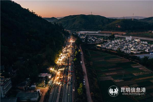 广通至大理铁路“扩能大手术”稳步推进。通讯员苏嵘 王一翔 顾渊 供图