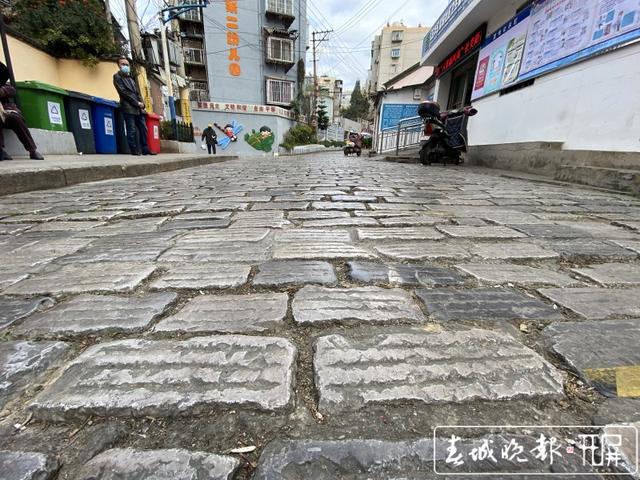 细数昆明那些还能踏足的老青石板路 夏苇摄