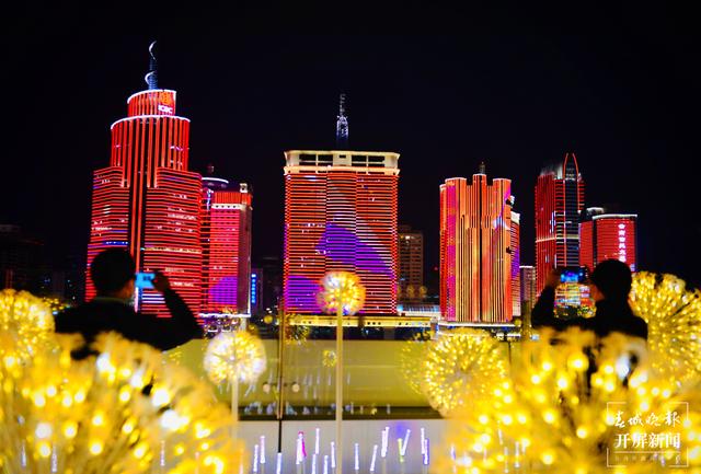 昆明夜景（龙宇丹 摄）