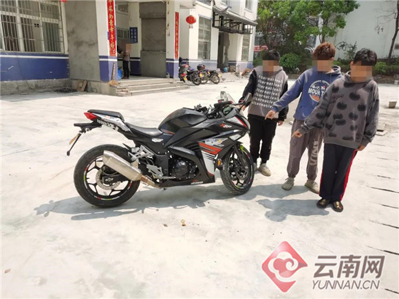 00303551051_b0c5ef85