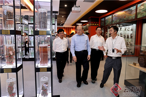 00303948626_76285ec9 (1) 00303948626_76285ec9 (1)