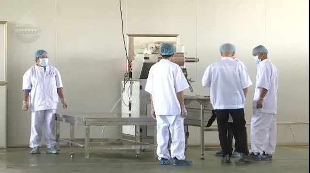 月饼发霉（图自8099999）