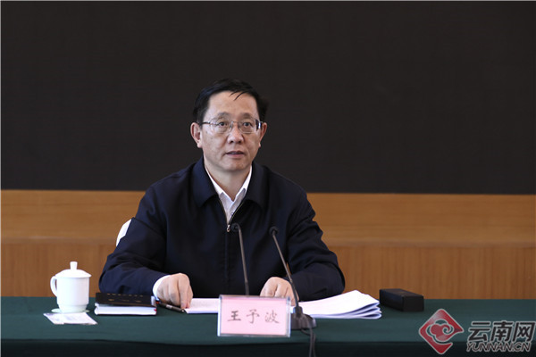 00304302227_73ce8ea9