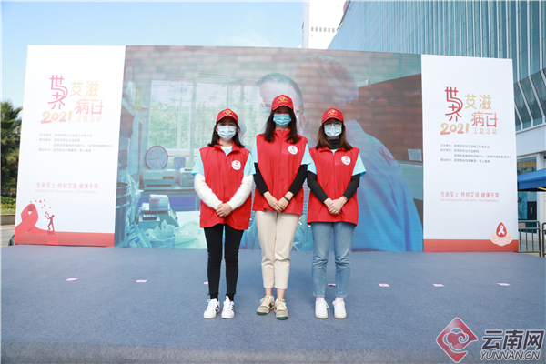 00304322300_57c6a136 00304322300_57c6a136