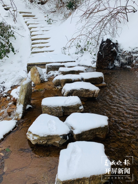 昭通雪景（开屏新闻记者 申时勋 通讯员 白鸟 戴虞梦 陈光惠 摄）
