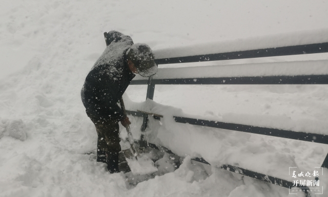 660天94批376人，这群戍边人终于“被迫”下山了（张勇 通讯员 代超 摄）