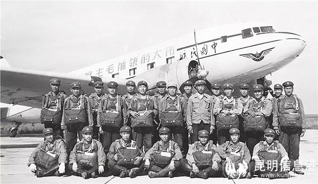 1  机降灭火队员