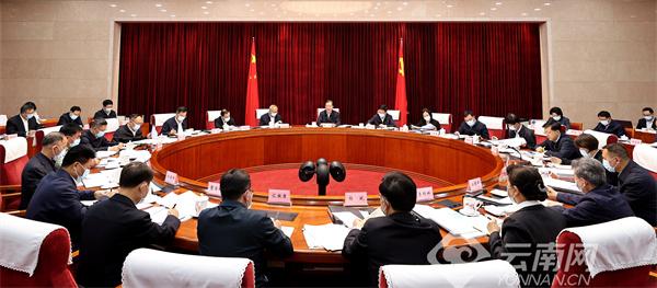 省委常委会召开会议。记者 雷桐苏 摄