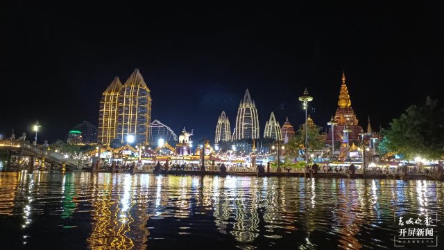 中老铁路带火西双版纳“周末经济”(开屏新闻记者 李春丽 摄)