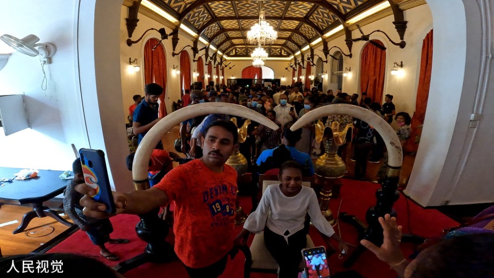 f0934ad7ca54c77e04fc8fac82422550u5