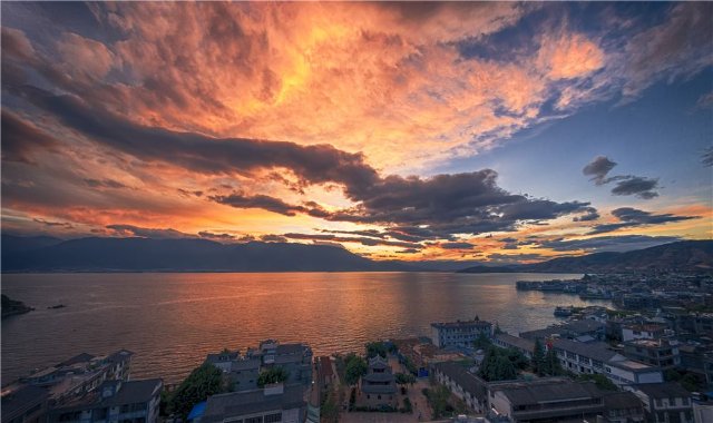 （洱海 杨继培 摄影）.jpg