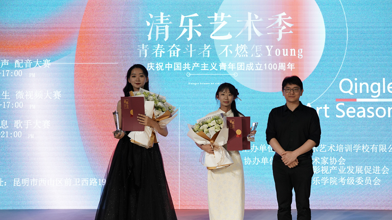 736118de9ec3c18715a7b9a2b056d18